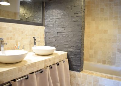 Rénovation d'une salle de bain par RenovMyInvest (après)